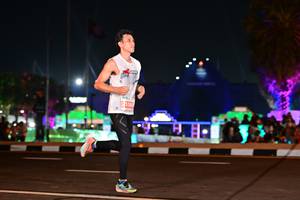 BIB: 5360
                            <button type="button" onclick="openModal(15052435)" class="btn btn-primary btn-sm float-right btn-popup" data-toggle="modal" data-target=".modal-high-quality">
                        <i class="fas fa-shopping-cart"></i> Add to Cart
                    </button>
                                            <button type="button" onclick="isThisMe(15052435, true)" class="btn btn-success btn-sm float-right btn-popup btn-isme hidden" data-toggle="tooltip" data-placement="bottom" title="นี่คือรูปของคุณใช่ไหม คลิกที่นี่เพื่อเอาเข้าอัลบั้ม">
                        <i class="fas fa-plus"></i> Add to album
                    </button>
                    <button type="button" onclick="isThisMe(15052435, false)" class="btn btn-warning btn-sm float-right btn-popup btn-isnotme hidden">
                        <i class="fas fa-ban"></i> Remove from album
                    </button>